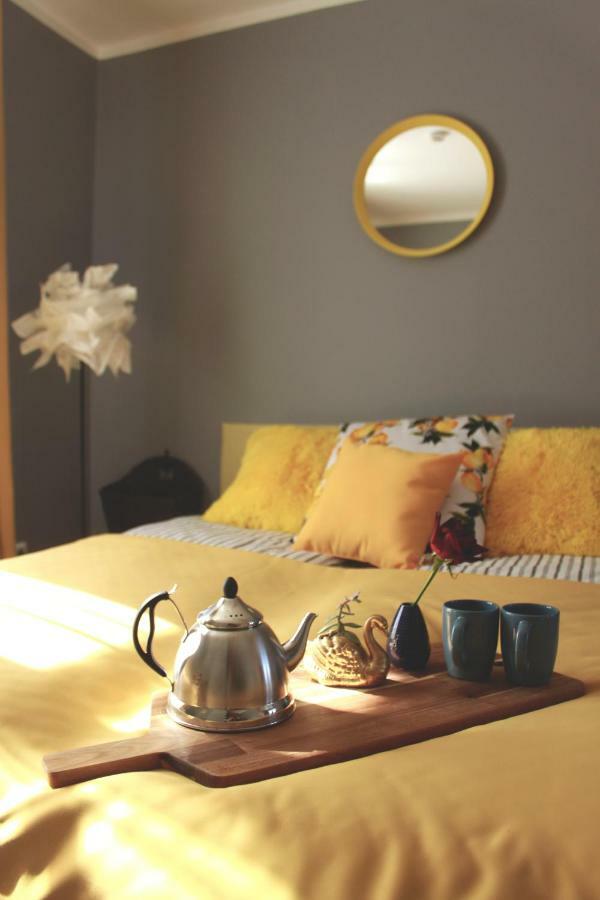 Akmens Stasti / Stone Stories Hotel Kaltene ภายนอก รูปภาพ